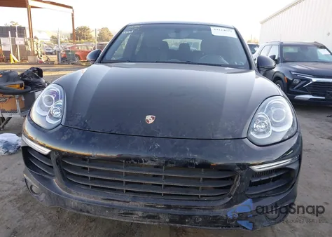 2015 Porsche Cayenne S z USA, uszkodzony, nr VIN WP1AB2A22FLA56201